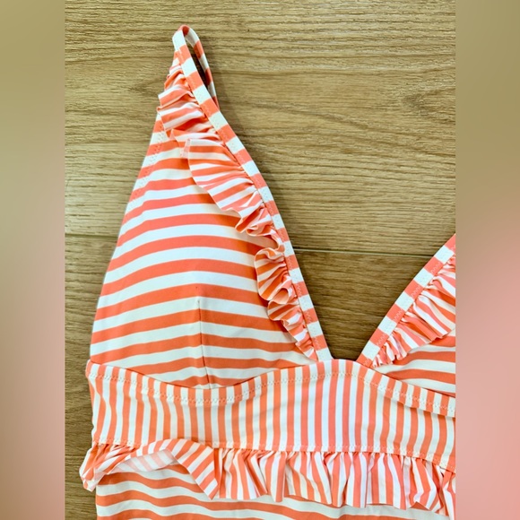 J Crew Ruffle One Piece - Picture 2 of 5